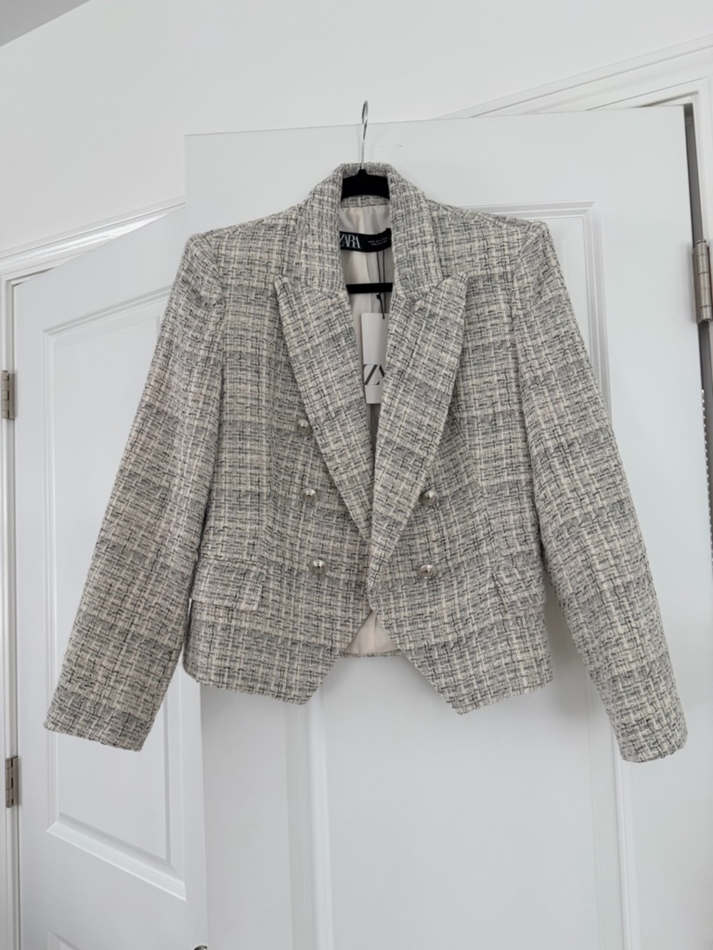 Zara Gray-White Tweed Double-Breasted Cropped Blazer